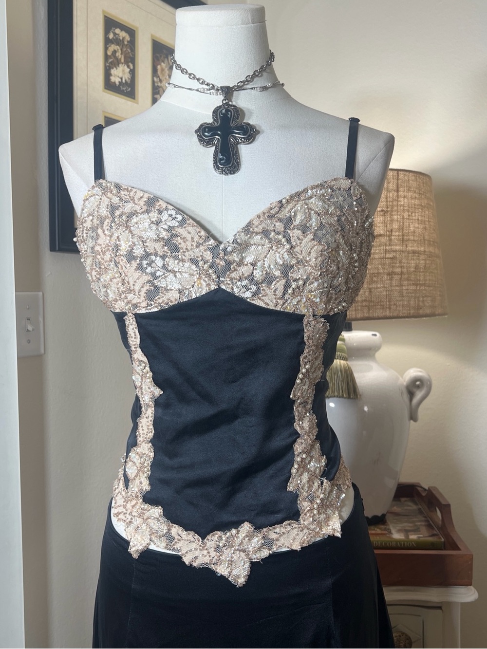 Cache Black and Champagne Silk Lace Beaded Set - Picture 2 of 8